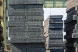 За 8 месяцев производство стали в мире сократилось на 0,7%